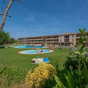 Golf Hotel
